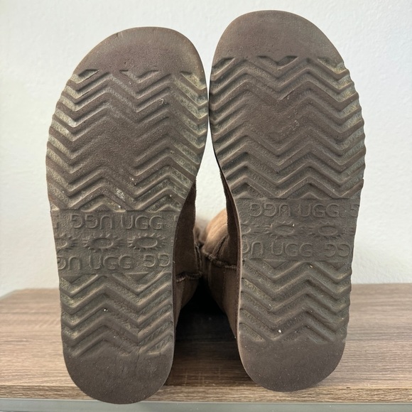 UGG Classic Tall Boots, Chocolate Brown, Size 9 - Picture 3 of 6